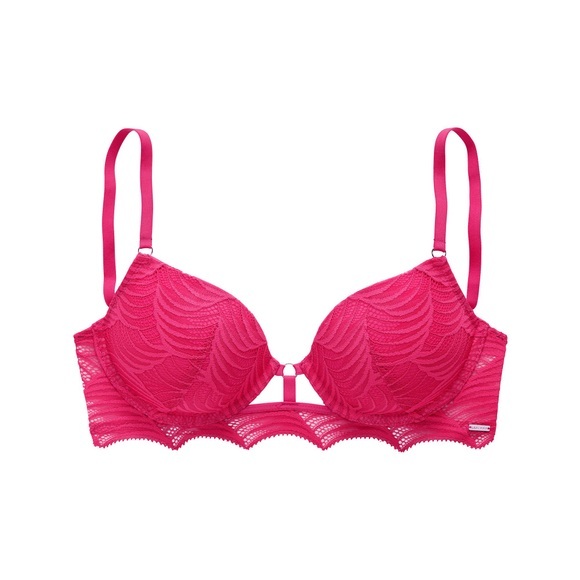 LASCANA Push-up-BH, mit integrierten Kissen und modischer Spitze, Dessous