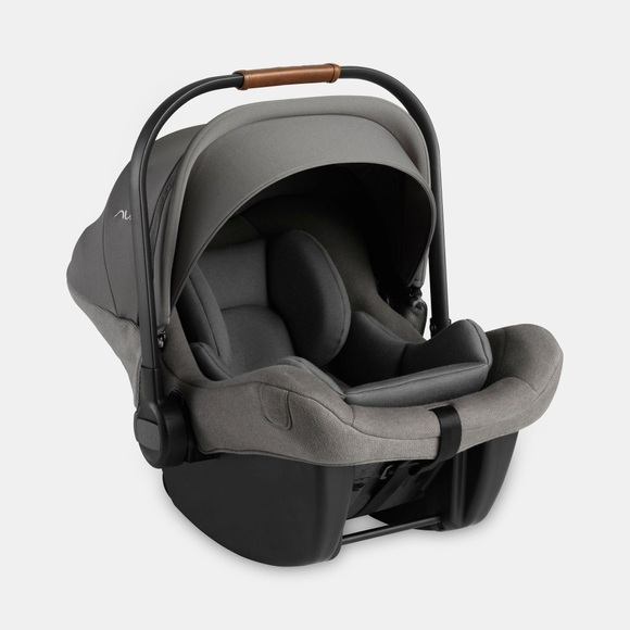 nuna Autositz ONE Size