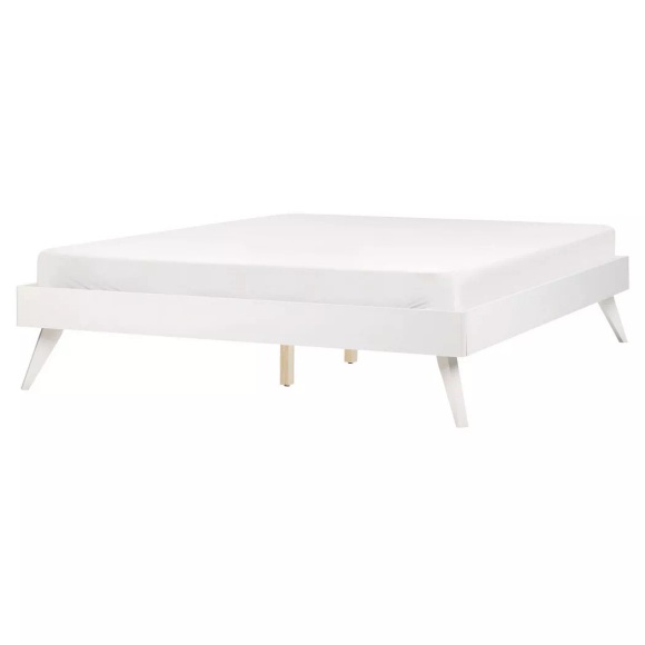 Bett mit Lattenrost aus MDF-Platte Retro BERRIC Bett mit Lattenrost aus MDF-Platte Retro BERRIC