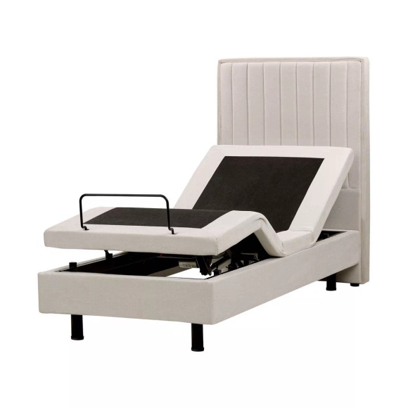 Bett mit Lattenrost aus Polyester Klassisch DUKE II Bett mit Lattenrost aus Polyester Klassisch DUKE II