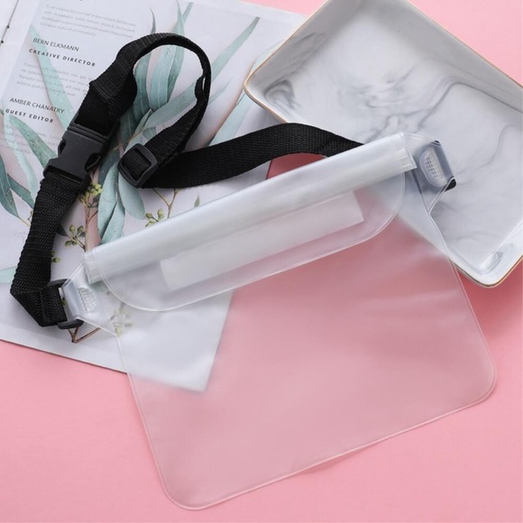 Wasserdichte Tasche Dry Bag für Handy und Kleinwaren transparent