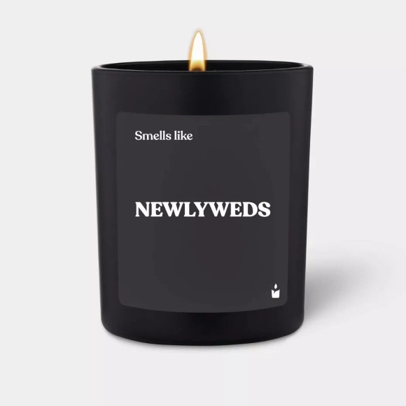 CandleHand - Duftkerze Flowery Smells like newlyweds, 7X8X7CM, Schwarz