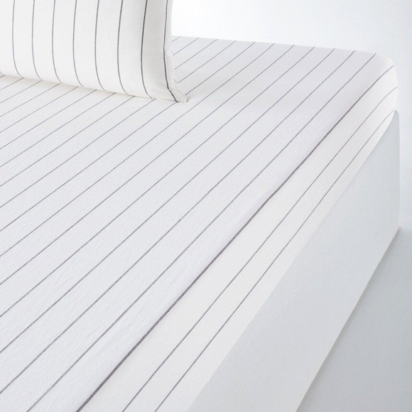 Fixleintuch Pia Stripes für hohe Matratzen Fixleintuch Pia Stripes für hohe Matratzen