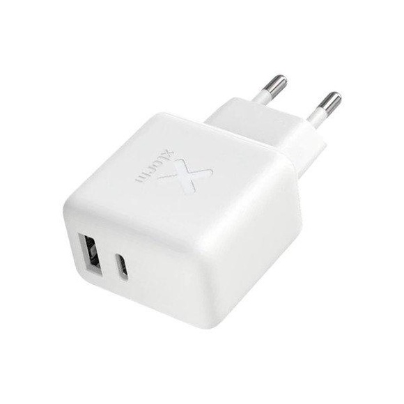 Xtorm 100-240V Usb-C 30W GaN Universal-Ladegerät