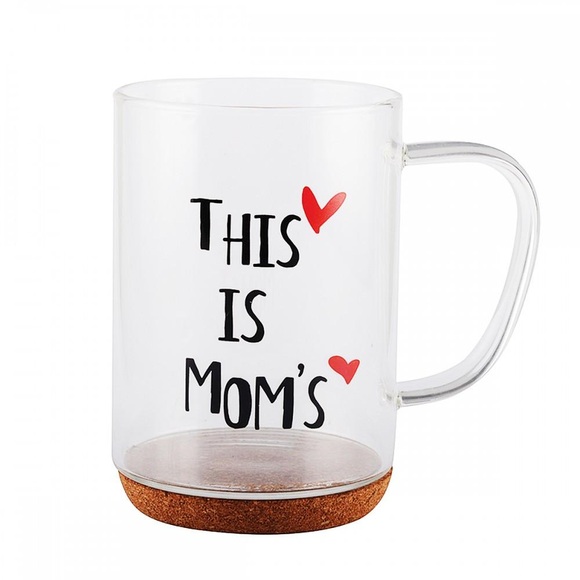 Glasmug mit korkboden und beschriftung 