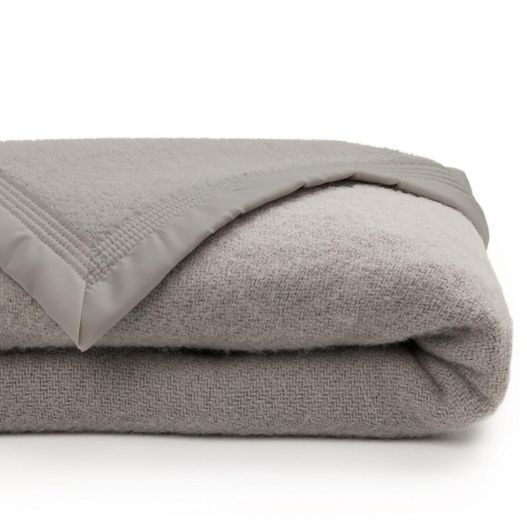 Decke aus Woolmark-Schurwolle Decke aus Woolmark-Schurwolle