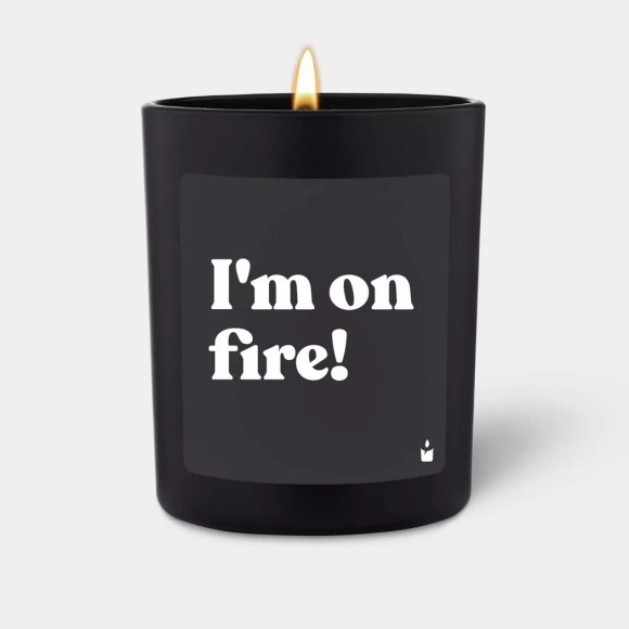 CandleHand - Duftkerze Woody I'm on fire!, 7X8X7CM, Schwarz