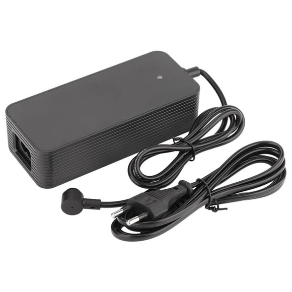 Ladegerät Xiaomi Scooter Pro 4 Unisex Schwarz ONE SIZE