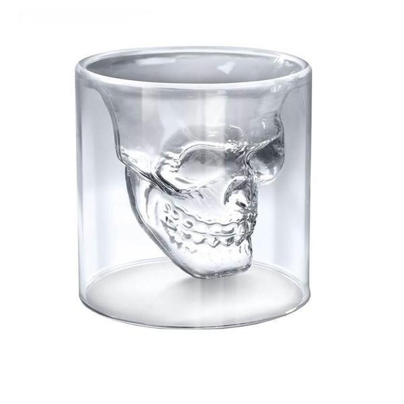 Schnapsglas, schädel - zum scheitern verurteilt