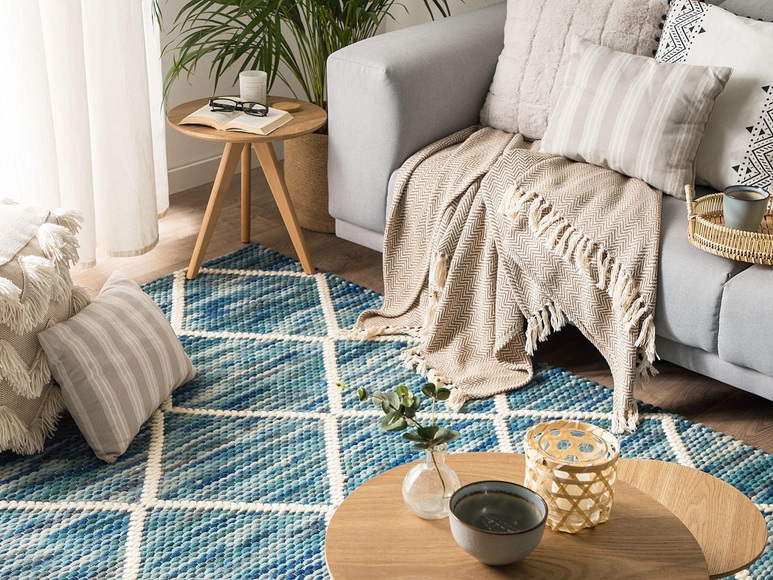 Beliani Teppich blau 160 x 230 cm Kurzflor BELENLI