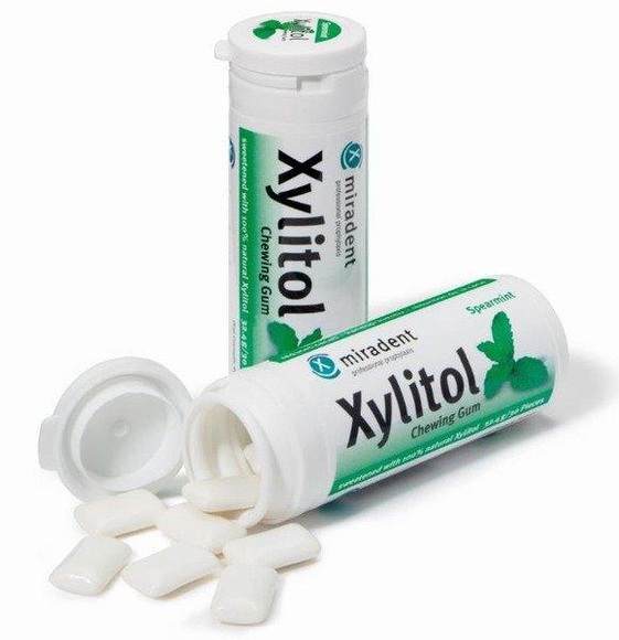 miradent Xylitol Chewing Gum Spearmint