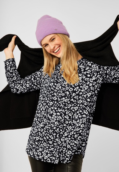Lange Bluse mit Leo Print