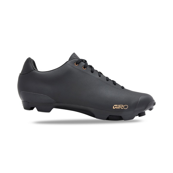 Giro Empire SRC Mountainbike Schuhe, Farbe: black, Grösse: 48, Gewicht: 344 g
Verschlusssystem: Schnürschuh
Sohle Velo: Carbon-Verbund + Sensor Rubber
Pedalsystem: Klickpedal MTB