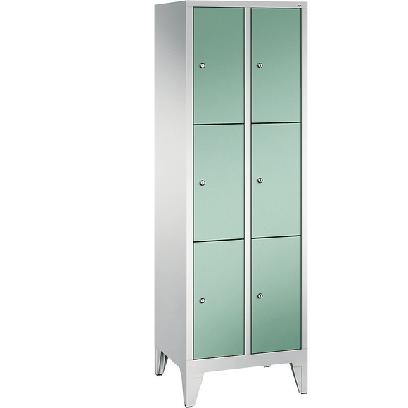 CP CLASSIC Fächerschrank mit Füßen 2 Abteile, je 3 Fächer, Abteilbreite 300 mm lichtgrau / lichtgrün