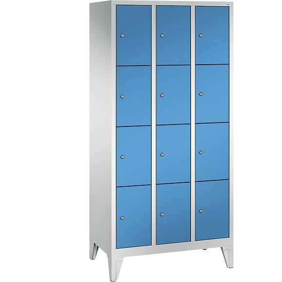 CP CLASSIC Fächerschrank mit Füßen 3 Abteile, je 4 Fächer, Abteilbreite 300 mm lichtgrau / lichtblau