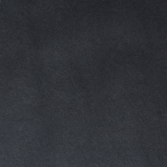 Geschenk-Seidenpapier, 24 g/m², Bogenformat 750 x 500 mm, schwarz, VE 550 Stk
