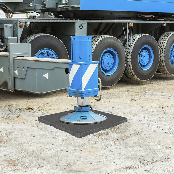 Justrite Kranausleger-Matten TuffTrak®, aus 100 % recyceltem Polyethylen, LxBxH 600 x 600 x 60 mm