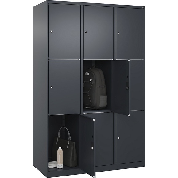 C+P Schließfachschrank Classic PLUS, 3 Abteile, grau, B 1200 mm, 9 Fächer, mit Bodengleitern