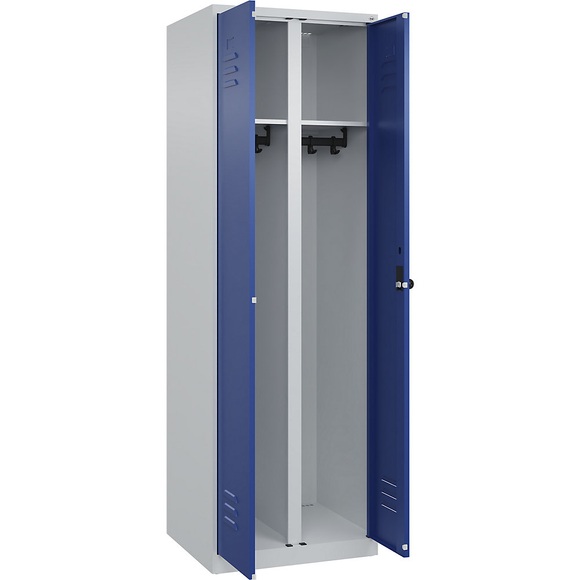C+P Schwarz-Weiß-Spind Classic PLUS, 1 Abteil, lichtgrau / enzianblau, HxB 1850 x 600 mm, mit Bodengleitern, Drehriegel
