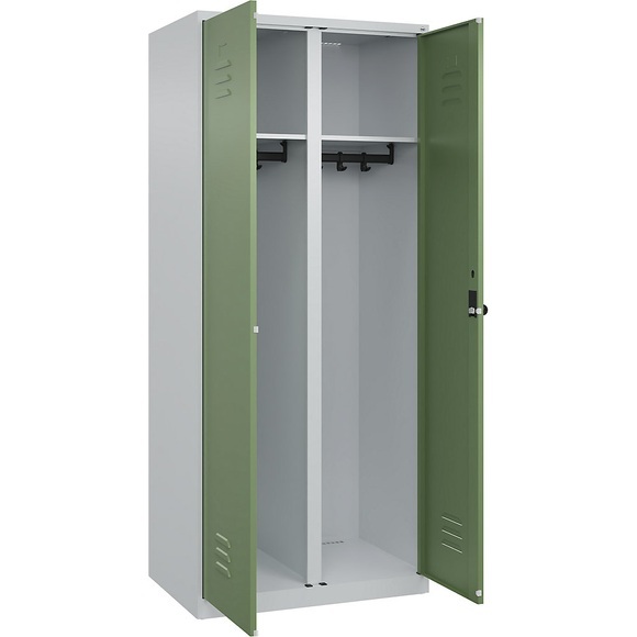 C+P Schwarz-Weiß-Spind Classic PLUS, 1 Abteil, lichtgrau / resedagrün, HxB 1850 x 800 mm, mit Bodengleitern, Drehriegel