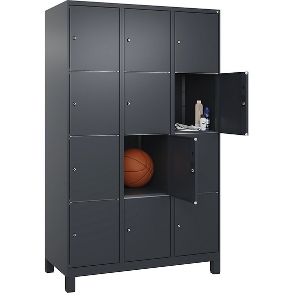 C+P Schließfachschrank Classic PLUS, 3 Abteile, grau, B 1200 mm, 12 Fächer, mit Füßen