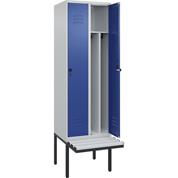C+P Spind Classic PLUS Sitzbank, 2 Abteile, mittig, lichtgrau / enzianblau, B 600 mm, Sicherheits-Drehriegel, auskragend, Kunststoff