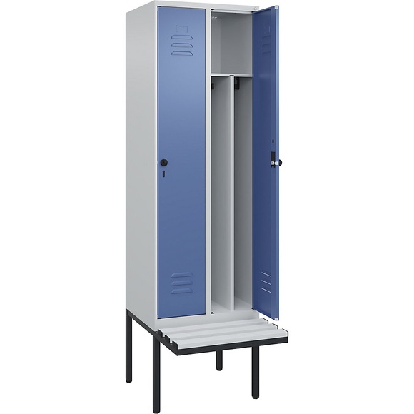 C+P Spind Classic PLUS Sitzbank, 2 Abteile, mittig, lichtgrau / fernblau, B 600 mm, Sicherheits-Drehriegel, auskragend, Kunststoff