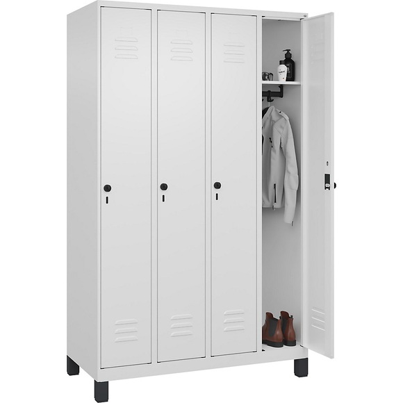 C+P Spind Classic PLUS, 4 Abteile, verkehrsweiß, B 1200 mm, mit Füßen, Drehriegel