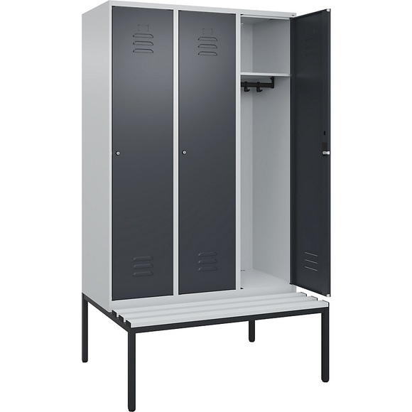 C+P Spind Classic PLUS Sitzbank, 3 Abteile, lichtgrau / grau, B 1200 mm, Zylinderschloss, untergebaut, Kunststoff