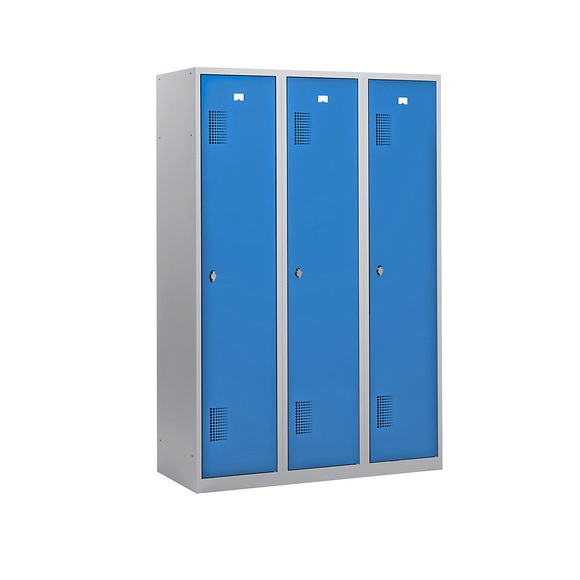 QUIPO Garderobenschrank Breite 1200 mm, 3 Abteile à 398 mm, mit Vorhängeschlossvorrichtung Korpus lichtgrau / Türen lichtblau