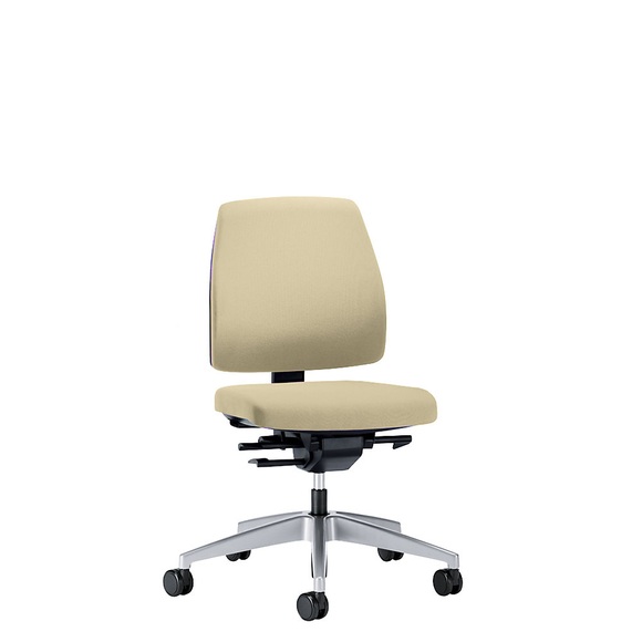 interstuhl Bürodrehstuhl GOAL, Rückenlehnenhöhe 430 mm Gestell brillantsilber, mit weichen Rollen beige, Sitztiefe 410 - 460 mm
