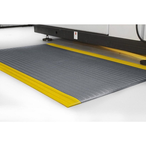 Anti-Ermüdungsmatte Breite 1220 mm, pro lfd. m grau mit Signalstreifen