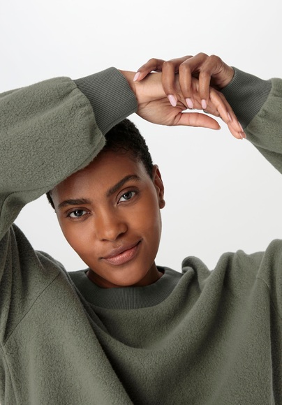 Loungewear Fleece Sweatshirt Relaxed ACTIVE LIGHT aus Bio-Baumwolle - grün Grösse44