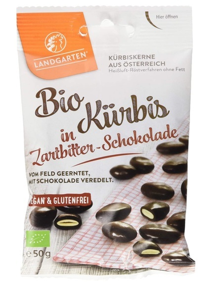 LANDGARTEN geröstete Kürbiskerne in Zartbitter Schokolade (50g)