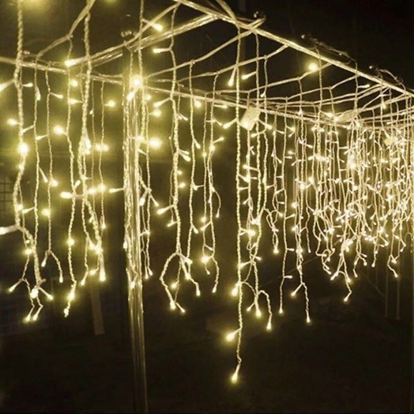 4m Lichterketten Außenvorhang Lichter 96 LEDs Eiszapfen Vorhang Licht warmweiß blau weiß RGB 8 Modi Weihnachtsgarten Terrasse Dach Fenster Dekoration Lampe wasserdicht 1pack 3packs Lightinthebox