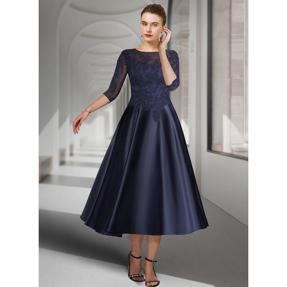 A-Linie Brautmutterkleid kleid hochzeitsgast Elegant Schmuck Tee-Länge Satin Spitze 3/4 Ärmel mit Plissee Applikationen 2023 / Transparente Lightinthebox