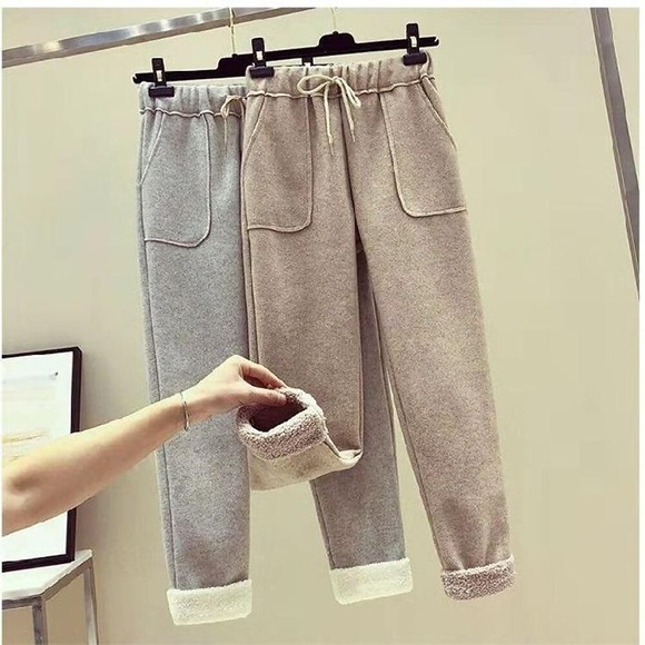 Damen Fleecehosen Jogginghose Trainingshose Karottenhose mit schmal zulaufendem Schnitt Schwarz Kaki Grau Casual Legere Kleider Casual Tasche Mikro-elastisch In voller Länge warm halten Einfarbig M L Lightinthebox
