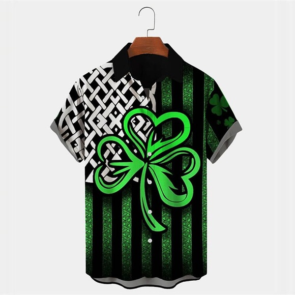 Herren Hemd Hawaiihemd Sommerhemd Gestreift Grafik-Drucke Clover Umlegekragen Grün Outdoor Strasse Kurze Ärmel Button-Down Bedruckt Bekleidung Tropisch Modisch Hawaiianisch Designer Lightinthebox
