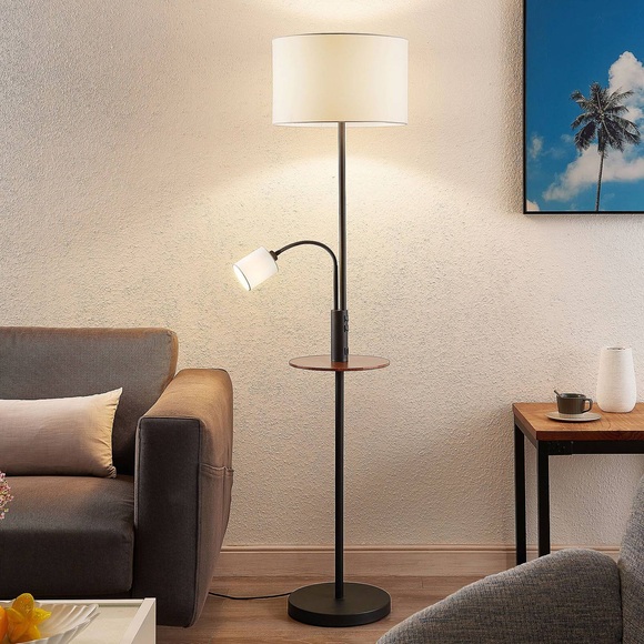 Lindby Aovan Stehlampe mit Ablage und USB, schwarz
