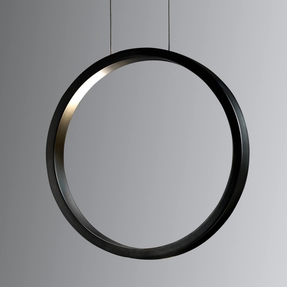Cini&NIls Assolo - schwarze LED-Hängeleuchte 43 cm
