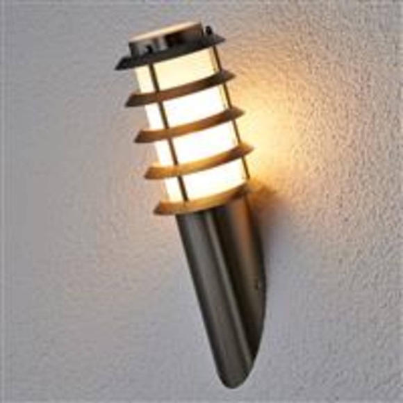 Außenwandlampe Selina in Fackelform