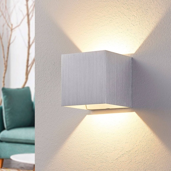 Aluminium-LED-Wandlampe Esma, eckig