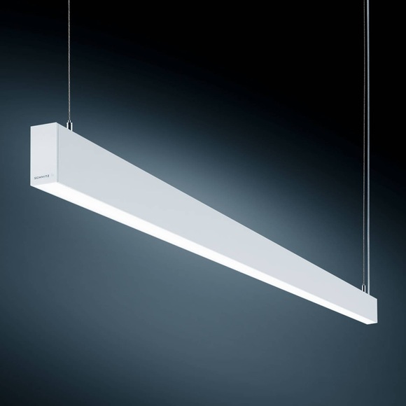 Weiße LED-Pendellampe S55 für Bildschirmarbeit