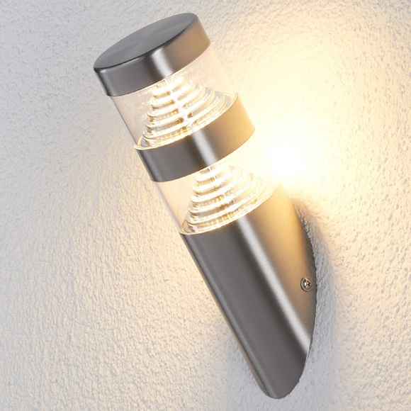 Schräge Edelstahl-Außenwandleuchte Lanea mit LED