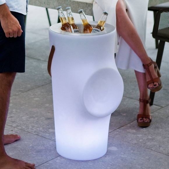 Woody Play: light&music Outdoor-Tisch-Kühler Newgarden