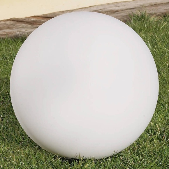 Dekorative Kugelleuchte CISNE für außen Ø 50 cm