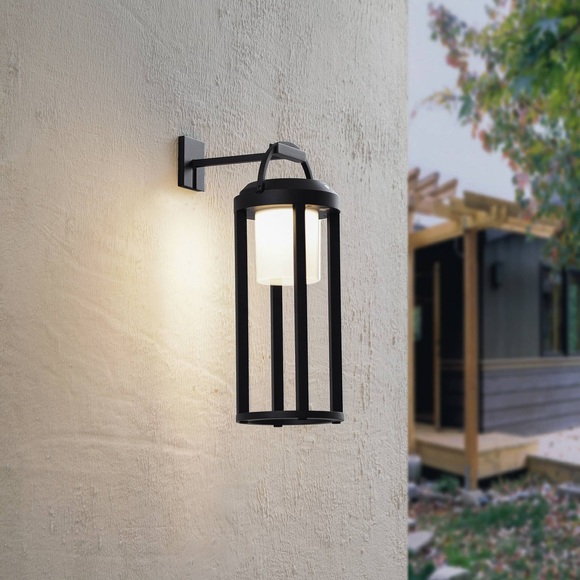 Lucande LED-Solar-Wandleuchte Tilena, rund, schwarz, Alu