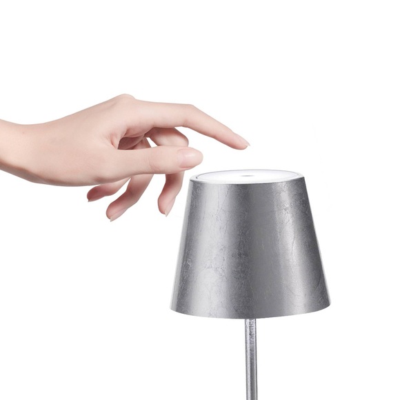 Zafferano Poldina mini Akkulampe innen silber