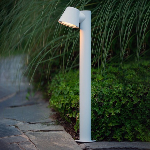 Weiße LED-Wegelampe Dingo mit GU10-LED