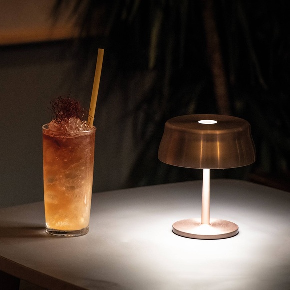 Zafferano Sister Light mini Akku-Tischlampe kupfer